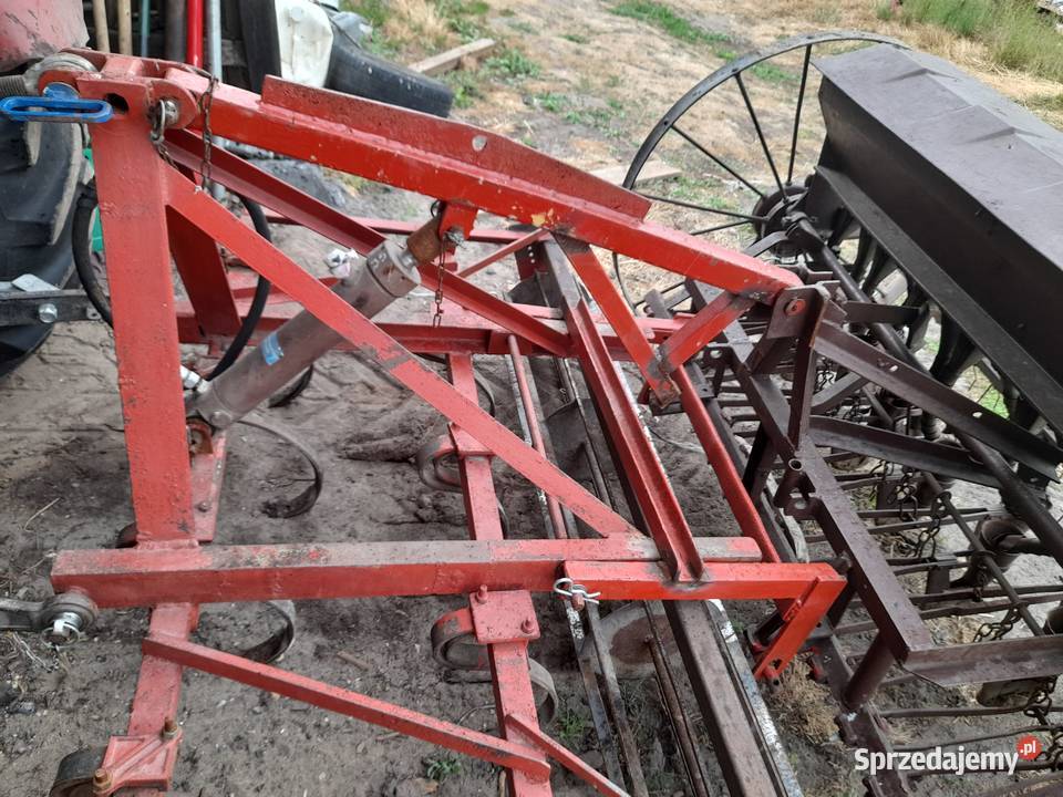 Siewnik z agregatem uprawowym łódzkie Chojny sprzedam
