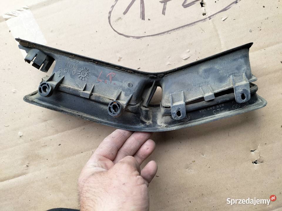 AUDI 80 B4 80B4 UCHWYT RĄCZKA LEWY PRZÓD