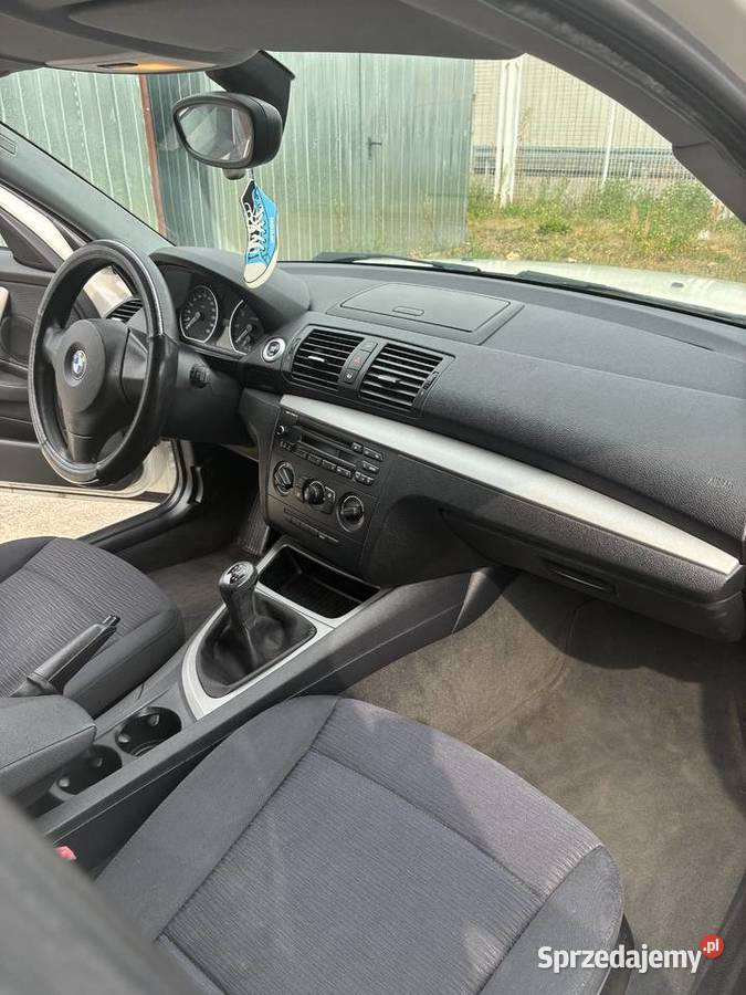 BMW seria1 e87 benzyna 241000km