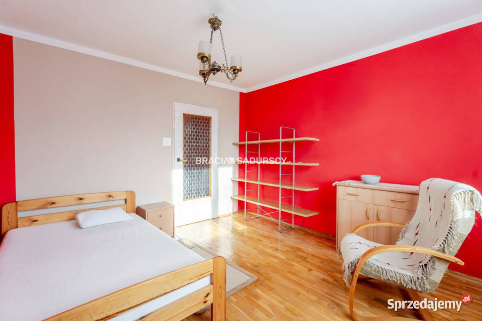 Mieszkanie Kraków 8462m2 4 pokoje blok Sprzedaż