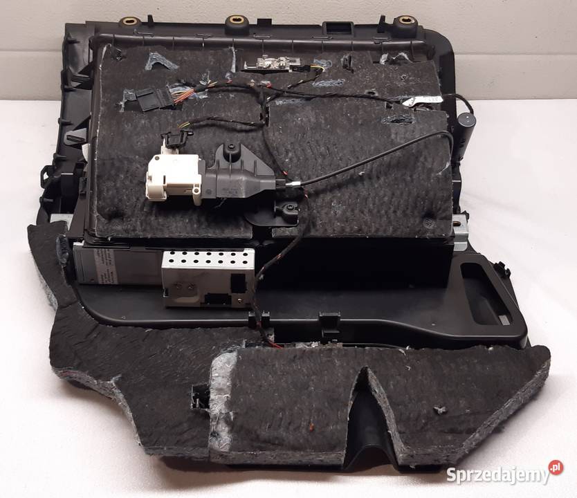 SCHOWEK PASAŻERA AUDI A6 C6 4F1857035 Mielęcin