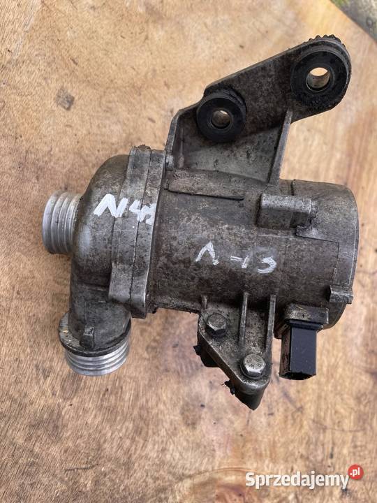 Pompa wody N43 BMW E90 E87 Stalowa Wola sprzedam