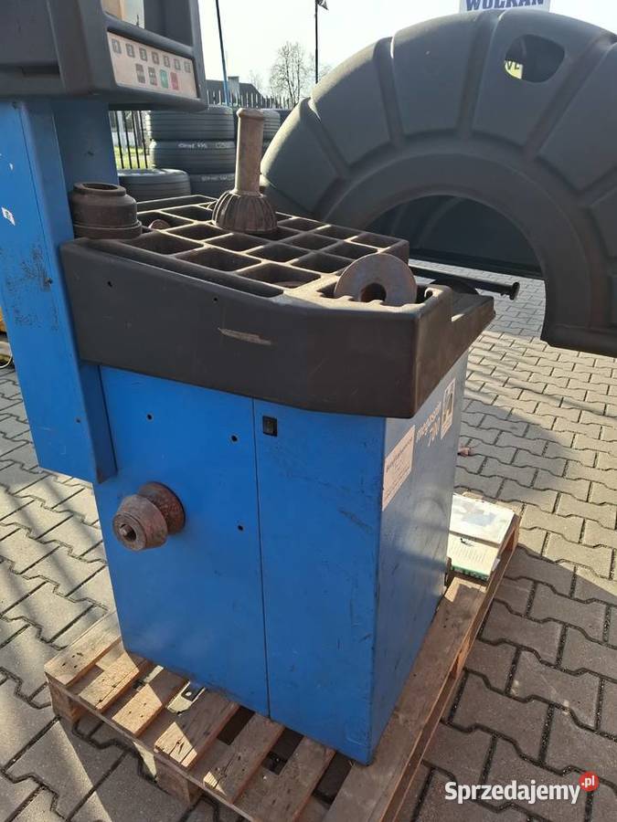 Wyważarka do kół osobowych Hoffmann M700P Zaścianki