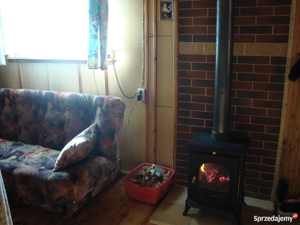 sprzedam domek całoroczny letniskowy jeziorem Domy