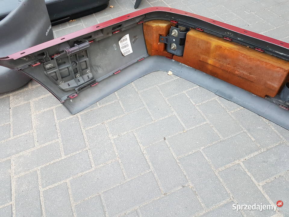 MERCEDES C KLASA W202 SEDAN KOMBI ZDERZAK TYL