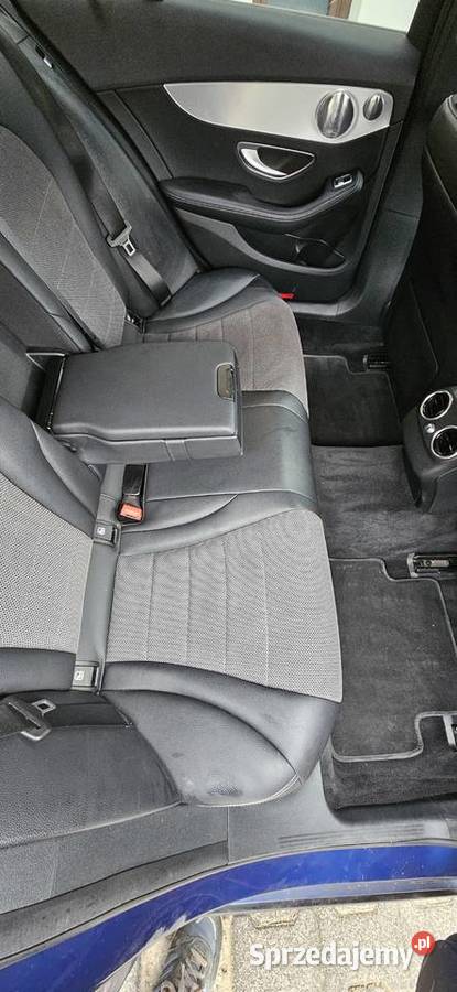 MercedesBenz C W205 220d Avantgarde HeadUp skórzana tapicerka Wrocław