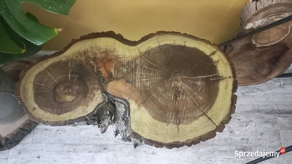 Stoliki kawowe z żywicą epoksydową ręcznie