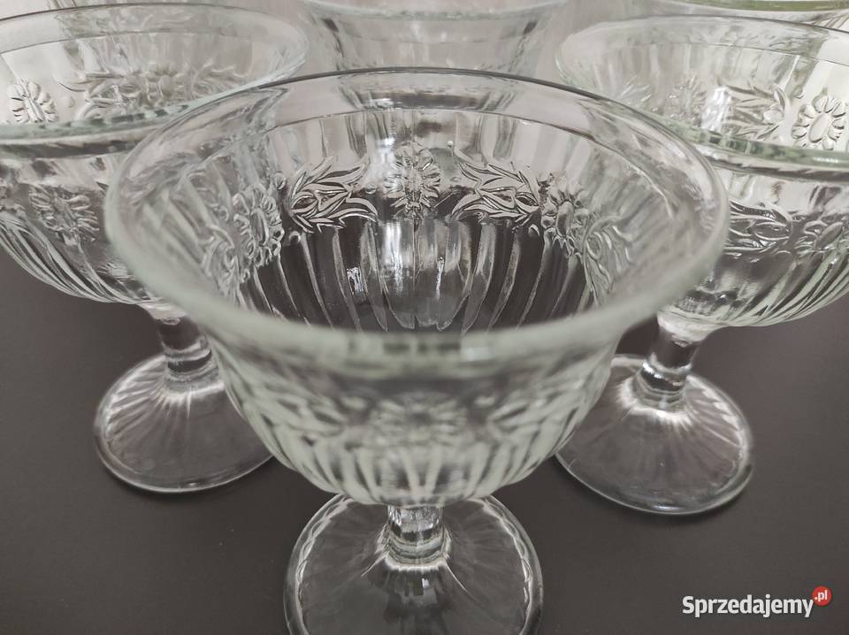 Kielichy puchary stare szkło Ząbkowice PRL Nowe Porcelana i szkło podlaskie Białystok