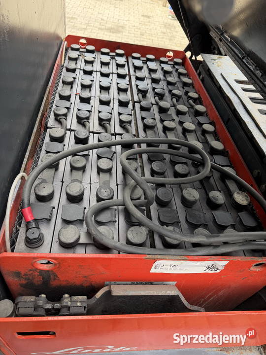 wózek terminalowy LINDE P250 ciągnik elektryczny
