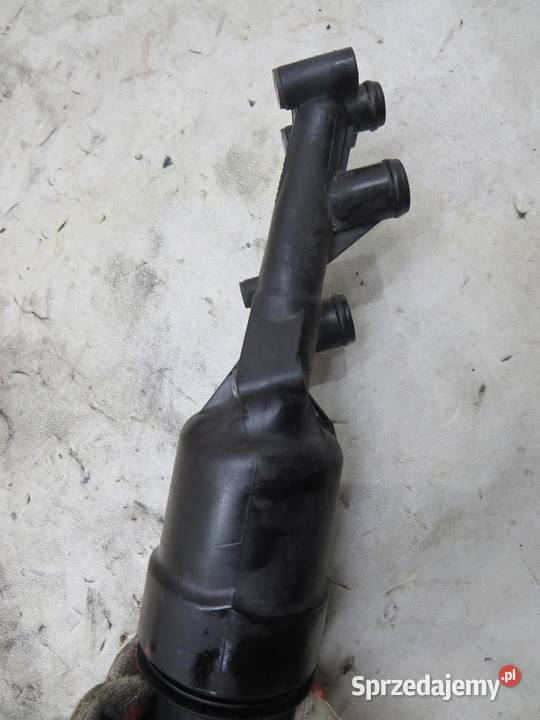 OBUDOWA FILTRA OLEJU MERCEDES W205 22 CDI