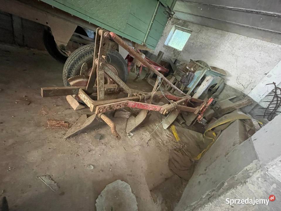 Pług zagonowy Massey Ferguson lubelskie