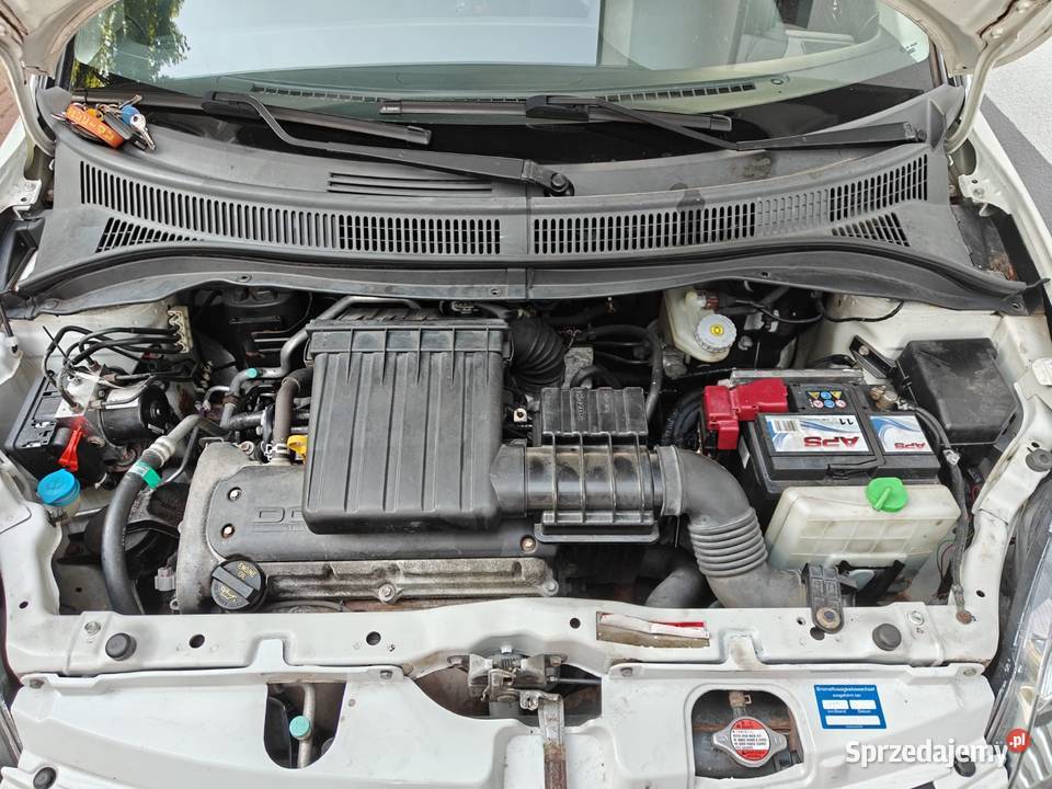 Suzuki swift 2009r 13 benzyna 3 drzwi Swift lubelskie Lublin