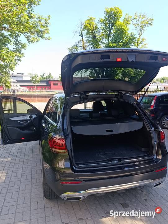 Mercedes GLC 300 nowy VAT marża Kowalewo
