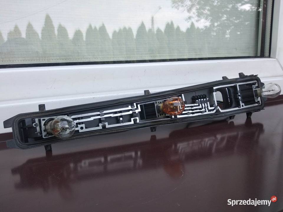 Ford Fiesta MK5 V 5d wkład oprawka lampy tył Sieradz