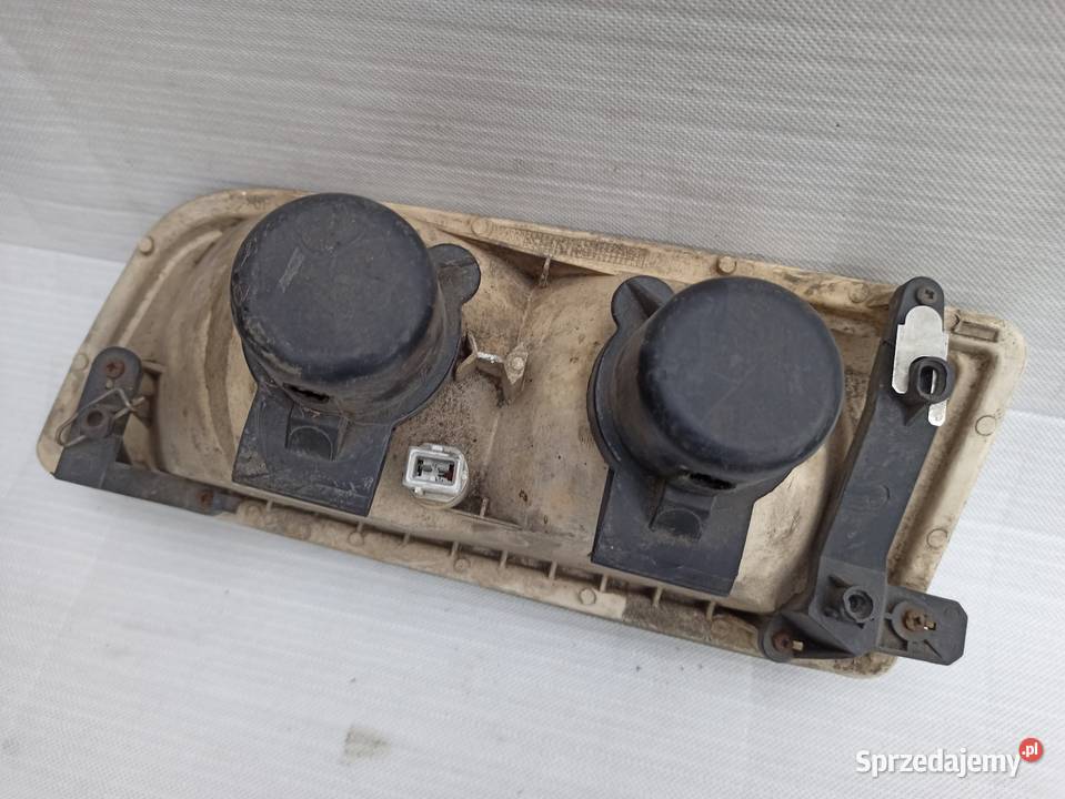 Citroen ZX lampa przednia prawa reflektor przód Sieradz