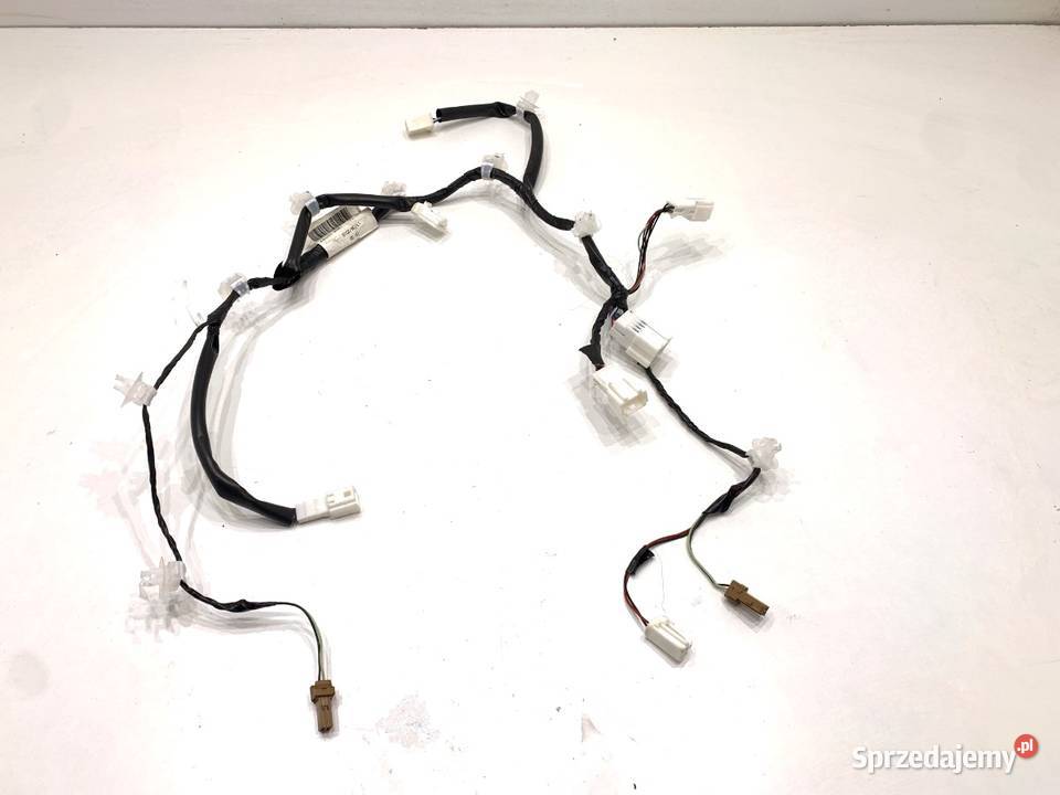 WIĄZKA KLAPY BAGAŻNIKA TYŁ NISSAN PULSAR podkarpackie