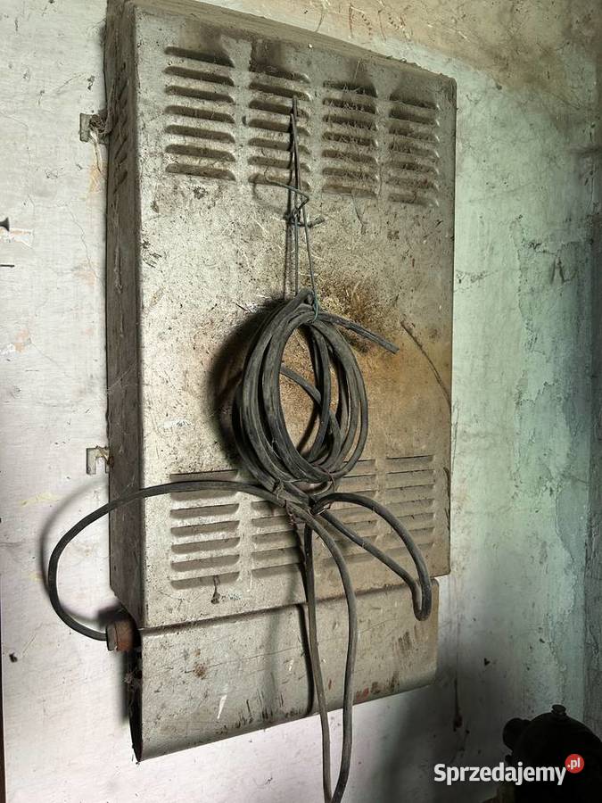 Piec elektryczny z PRL Rzeszów