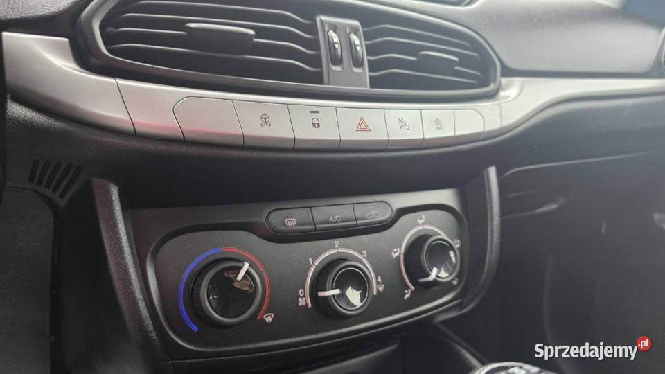 Fiat Tipo ledy multijet 120 koni II 2016 światła LED