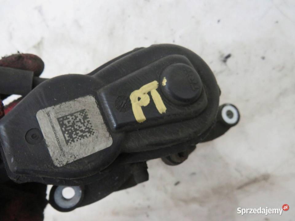 ZACISK HAMULCOWY PRAWY TYŁ FIAT 500X sprzedam