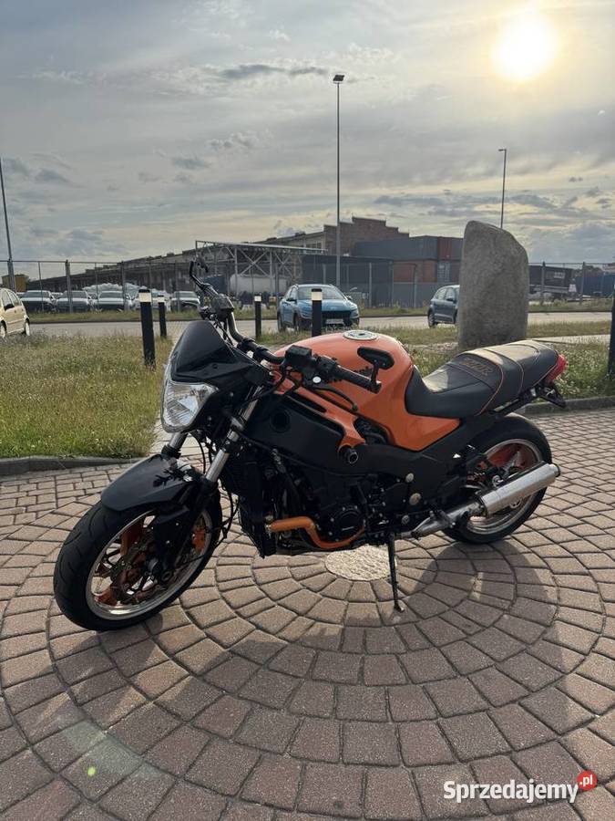 Kawasaki ZZR 1100 streetfighter Kawasaki Gdańsk