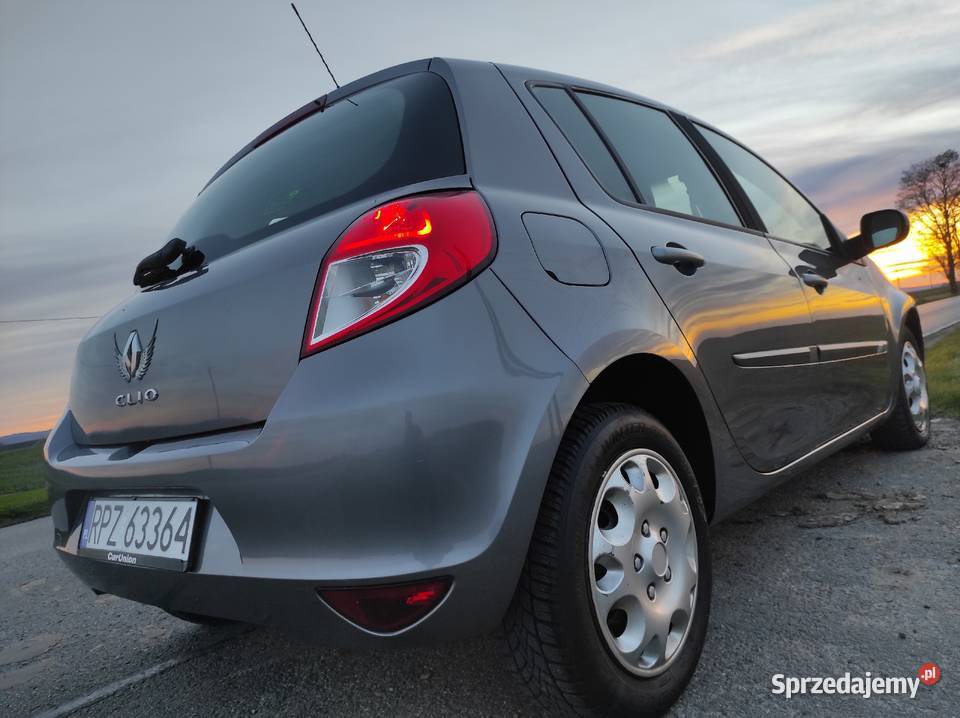 Renault Clio III Lift 12 16V 101 2011 z Niemiec Przeworsk sprzedam