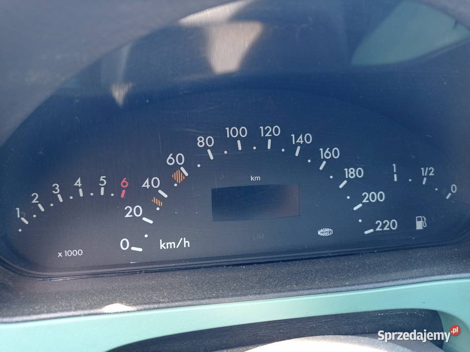 MercedesBenz A 160 16 75 kW 1999 r dawca części Szklarka Myślniewska