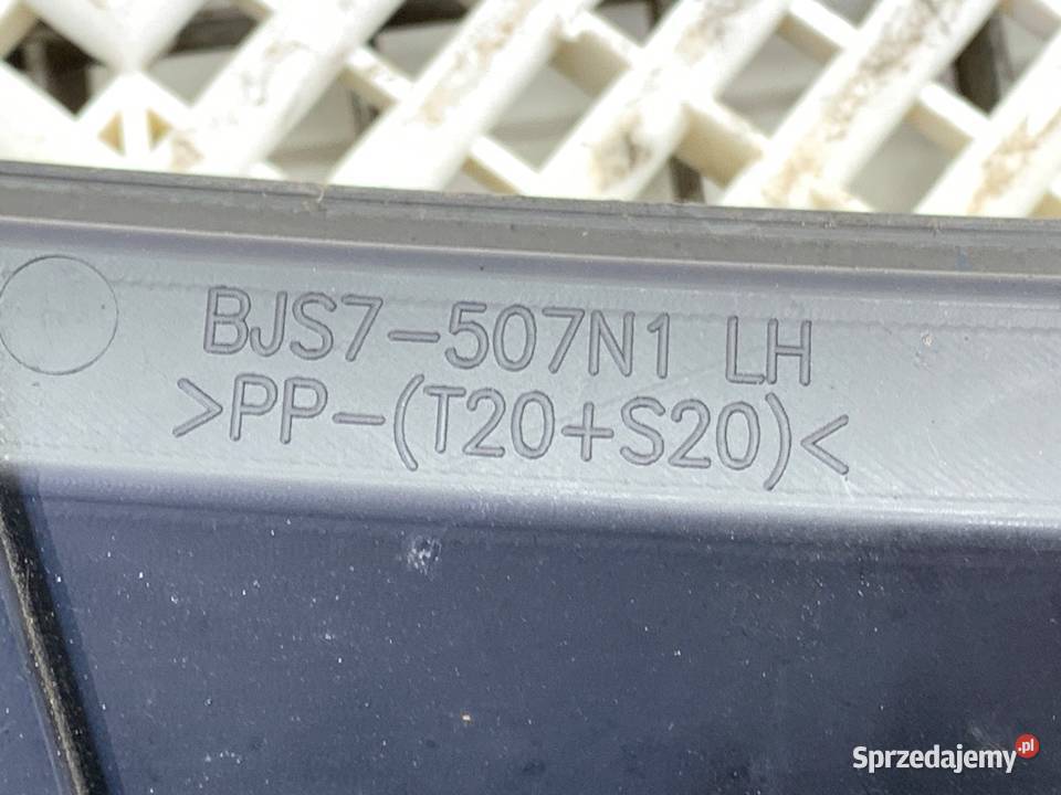 PODSZYBIE MAZDA 3 BM Hatchback OSŁONA PRZEDNIA osobowe Podszybia podkarpackie sprzedam