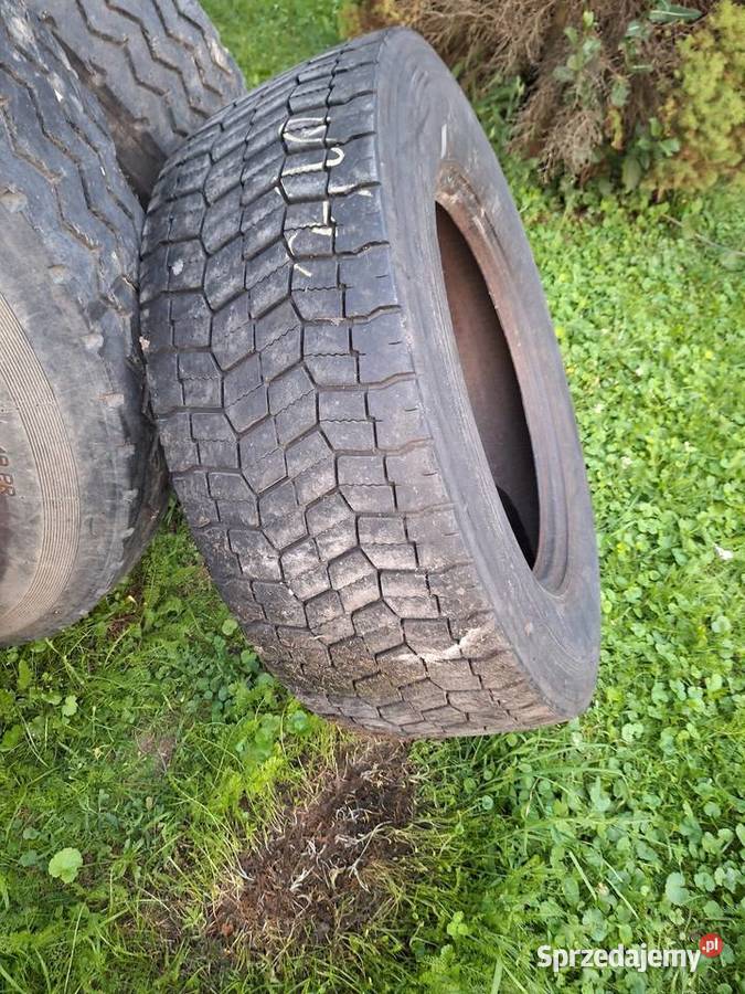 Opona Goodyear 31560 R225 lubelskie