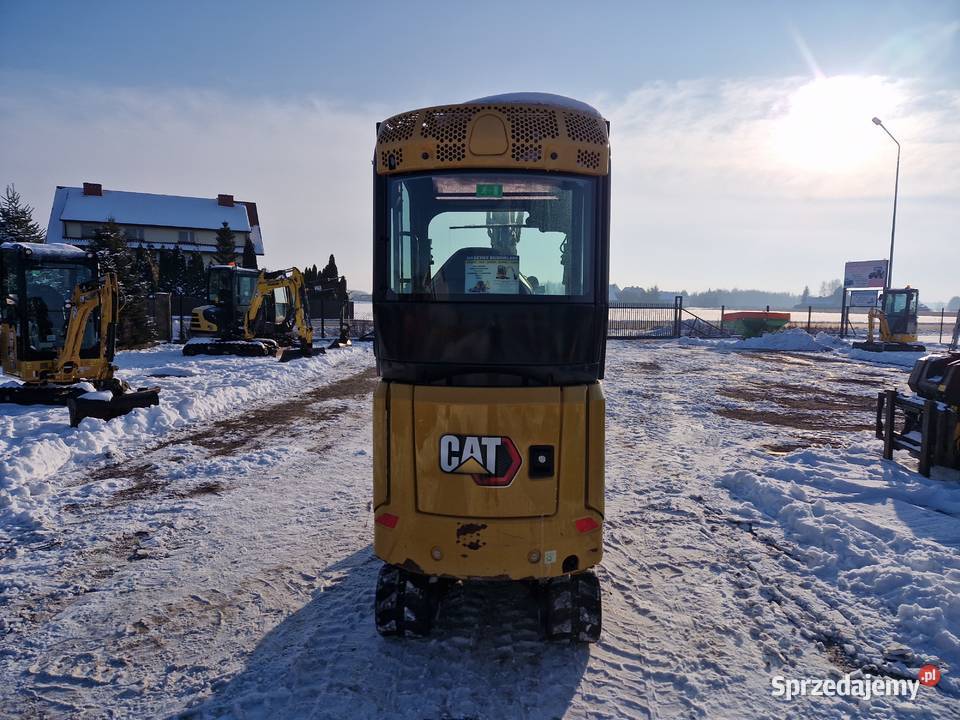 Minikoparka CAT 3016 przebieg 600mtg 2022r Rok produkcji 2022 Ryżki