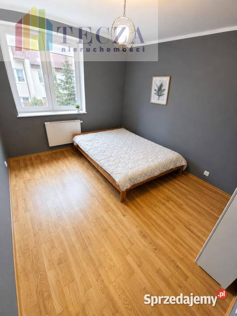Dom szeregowy 278m2 Warszawa Szmaragdowa mieszkalny