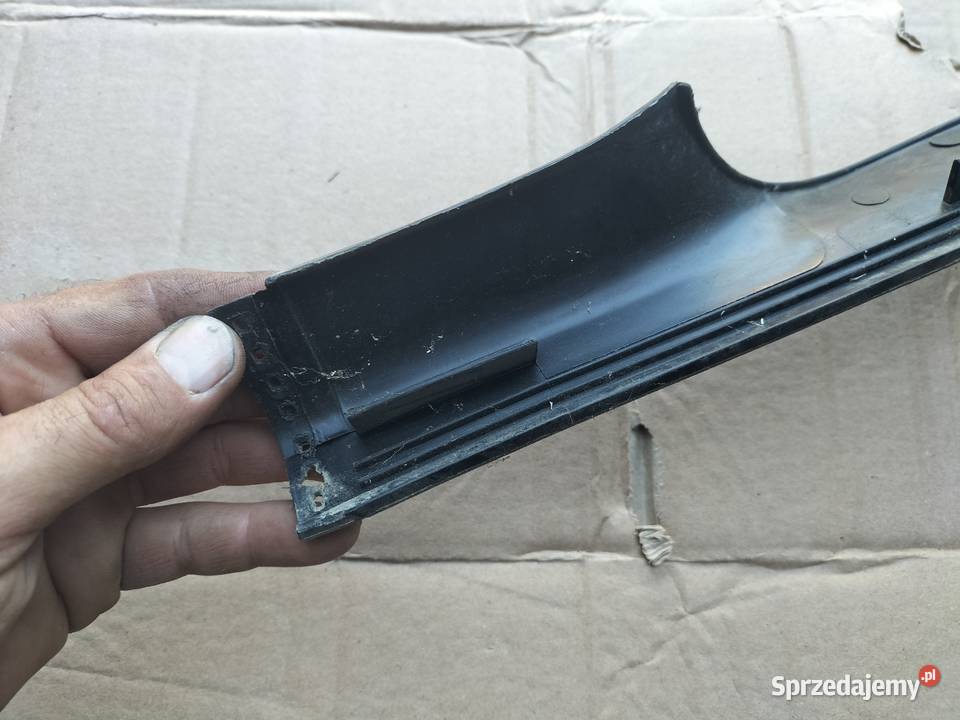 NAKŁADKA PROGU WEWNĘTRZNA PRAWA AUDI Kamień-Kolonia