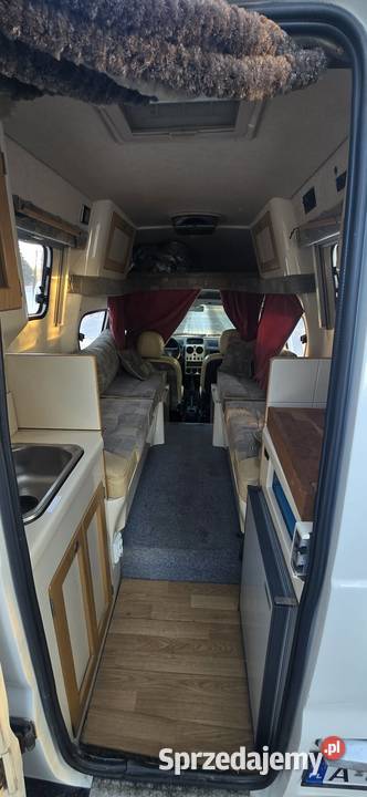 Peugeot Partner Romahome Kompaktowy kamper Warszawa
