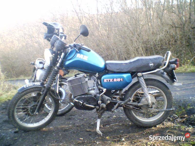 MZ etz 251 z 1989roku nieuszkodzony MZ Serednica