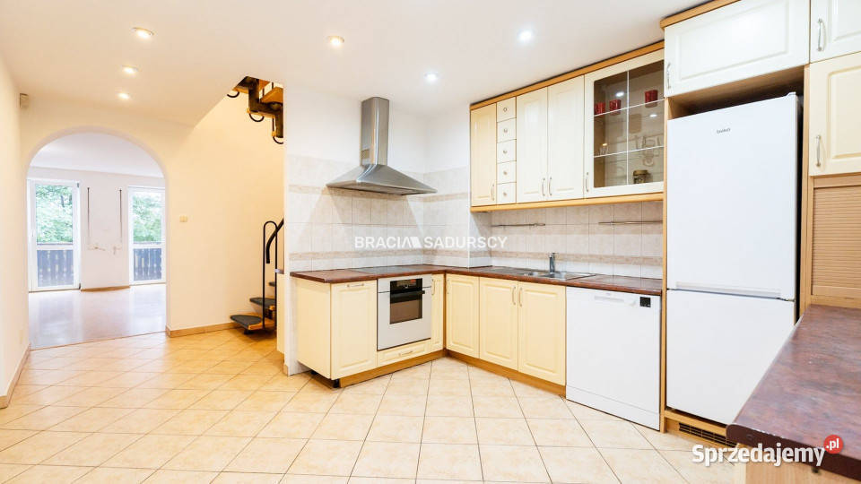 Mieszkanie Kraków Zawiszy 10877m2 4pokojowe