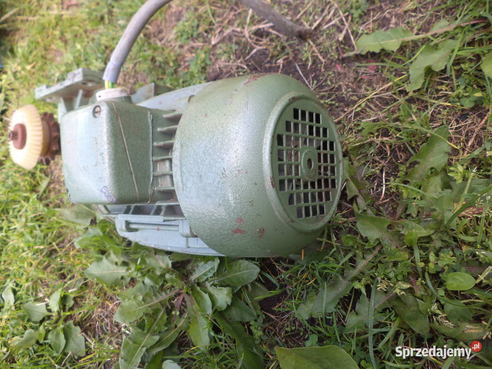 motoreduktor dwubiegowy 400V 011kW022kW 20obr Pozostałe Starogard Gdański