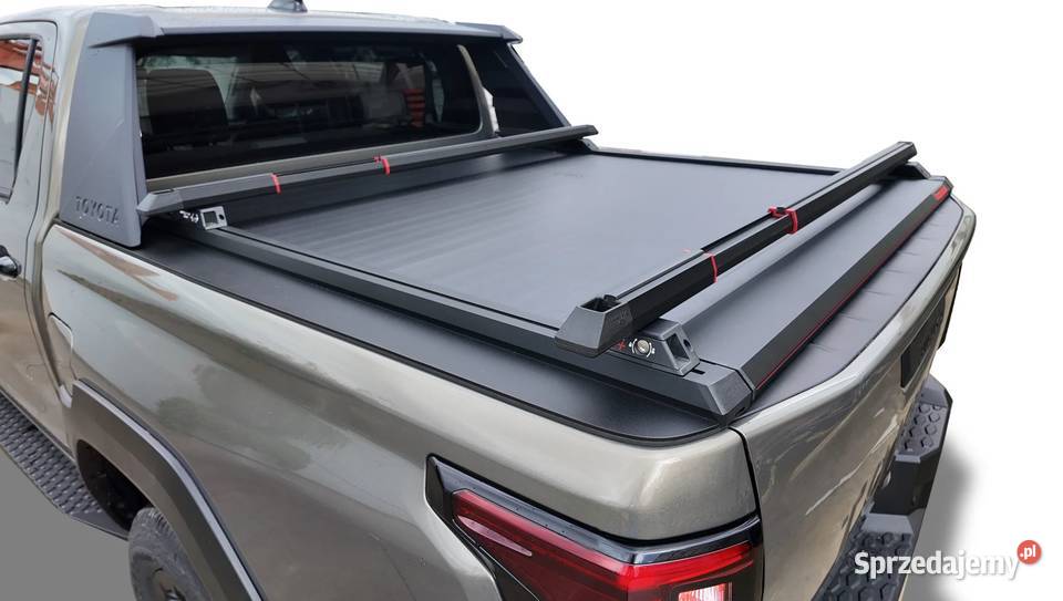 Roleta Toyota Hilux Travo 2026 z rollbar