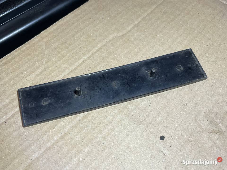 Emblemat 650 E Fiat 126p maluch na tylną klapę Listwy i nakładki Strzegom