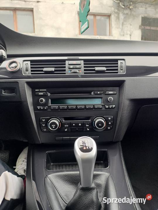 OKAZJA BMW E90 polift w świetnym stanie benzyna Konin