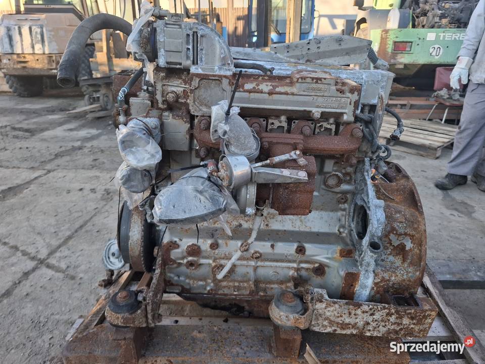 Silnik Deutz 1011 2012 turbo do remontu TCD Targoszyn