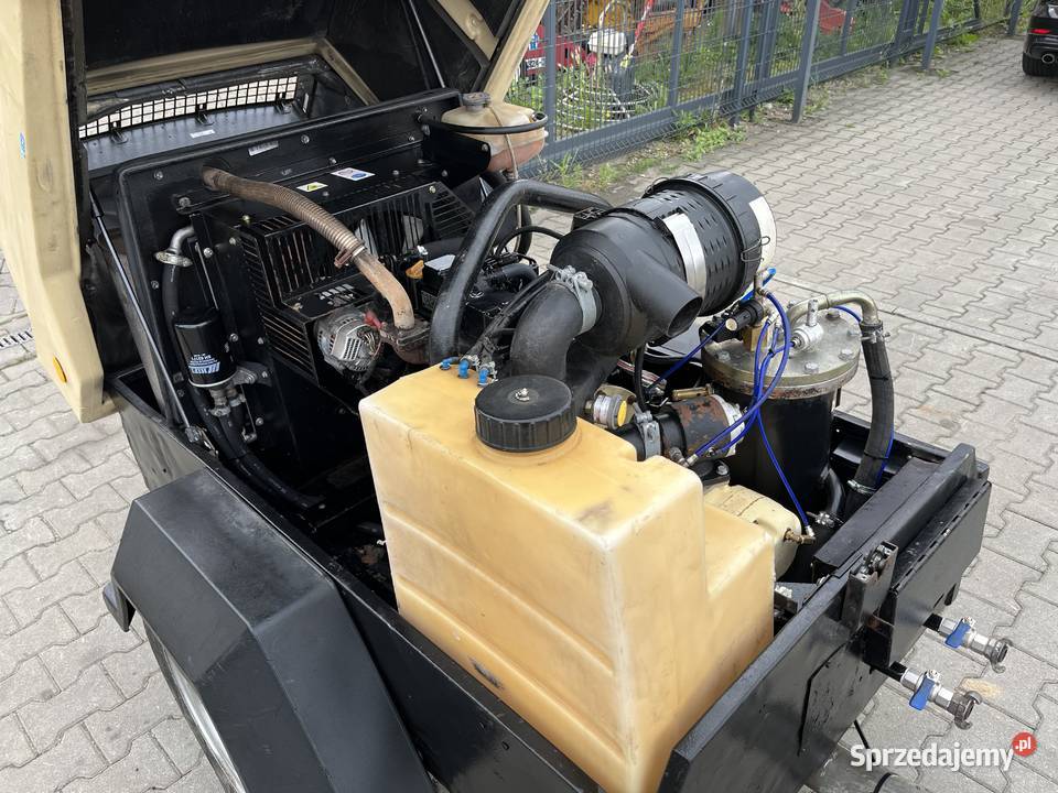 Kompresor sprężarka śrubowa Doosan 726 Ingersoll Rok produkcji 2016 Nowy Sącz