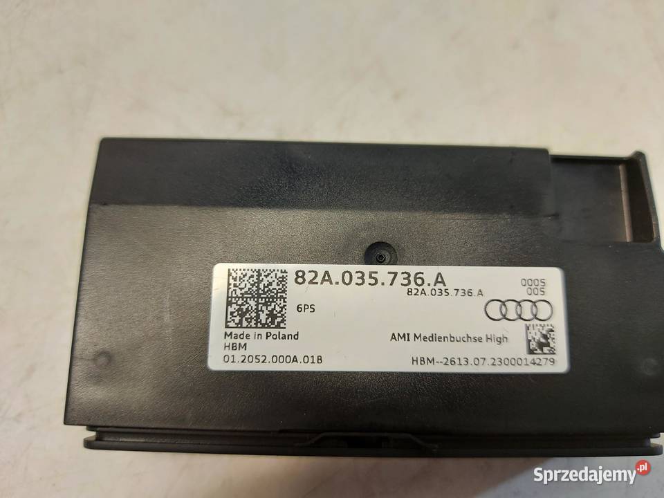 Porsche Taycan GTS 9J1 2023r Gniazdo port Rozdzielacze gniazda zapalniczki sprzedam