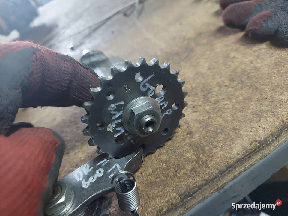 Suzuki DR 600 dr 650 wałek wałki balansu Jelenia Góra