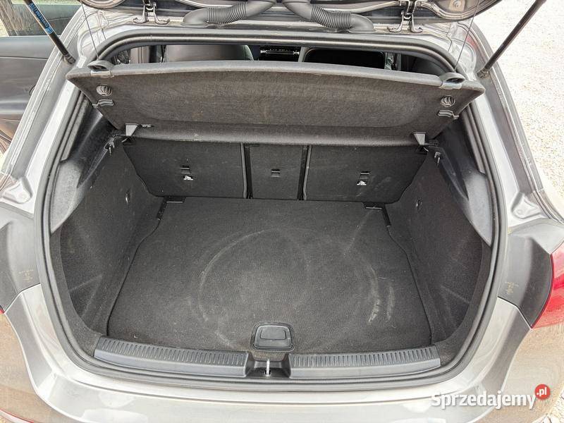MERCEDESBENZ A 200 2023 133200 ccm 163 Warszawa