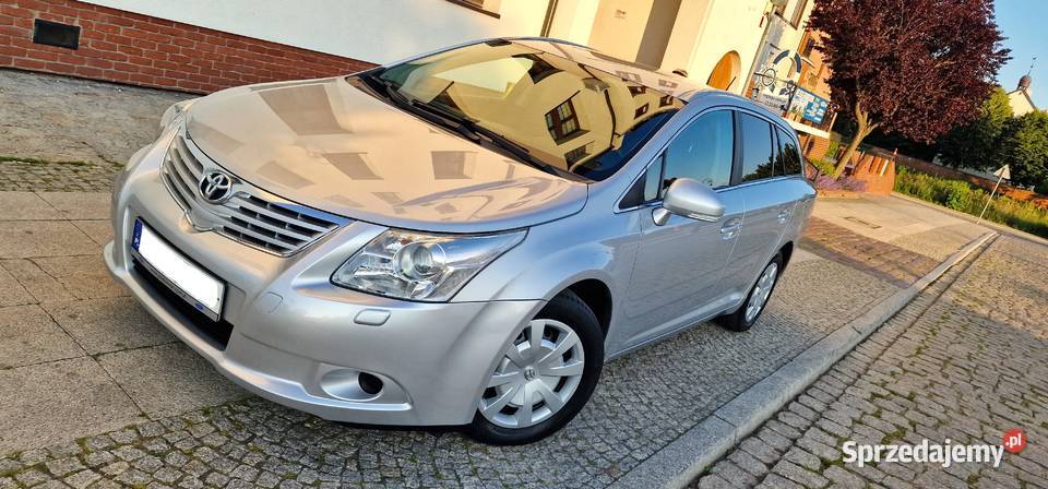 Toyota Avensis T27 18 147 Polski Salon Okazja wielofunkcyjna kierownica Elbląg