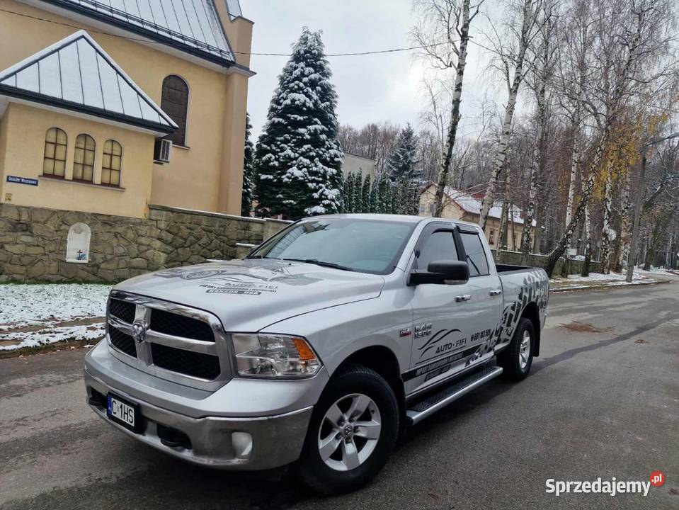 Dodge RAM 57 HEMI 4X4 zamiana wielofunkcyjna kierownica Gliwice