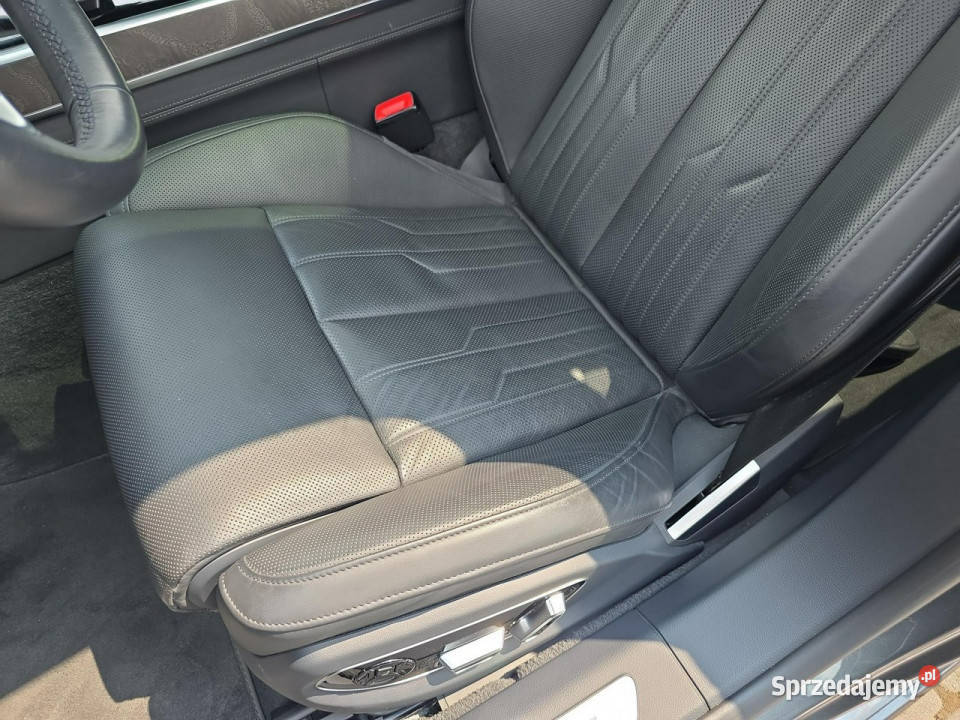 Audi A8 pełny VAT Toruń sprzedam