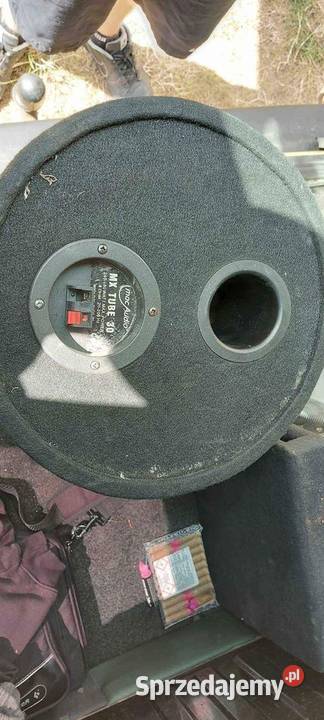 Tuba basowa Subwoofer Mac Audio 240RMS Kleczew