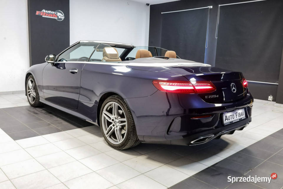 Mercedes E 220 E220dCabrioNiski przebiegAMG komputer pokładowy