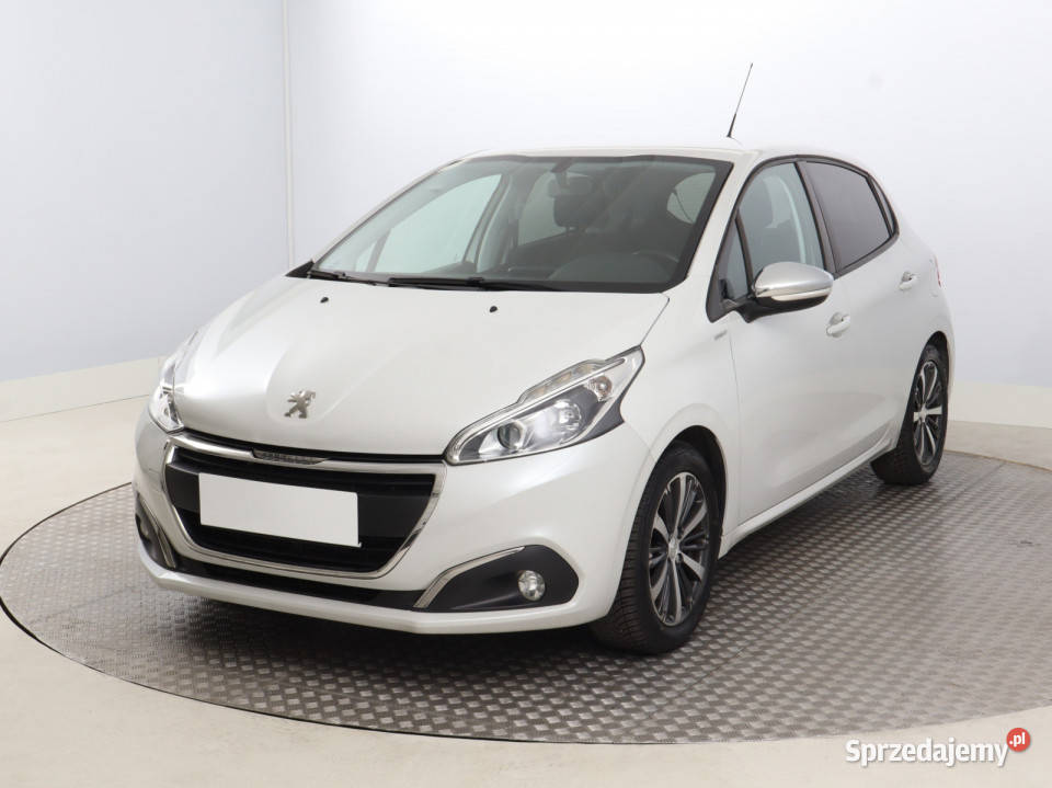 Peugeot 208 12 PureTech Bielany Wrocławskie sprzedam