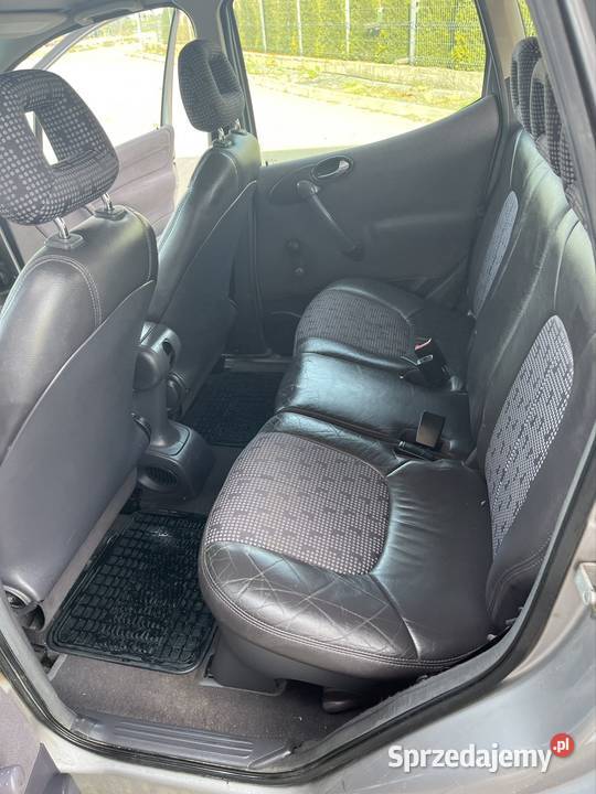 Sprzedam mercedesa 19 benzyna 125koni automat podkarpackie Jasło